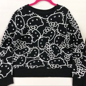Disney Hello Kitty Black and White Sweatshirt
